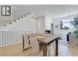 4pc Bathroom - 8, 828 8 Avenue Ne, Calgary, AB T2E9E2 Photo 8