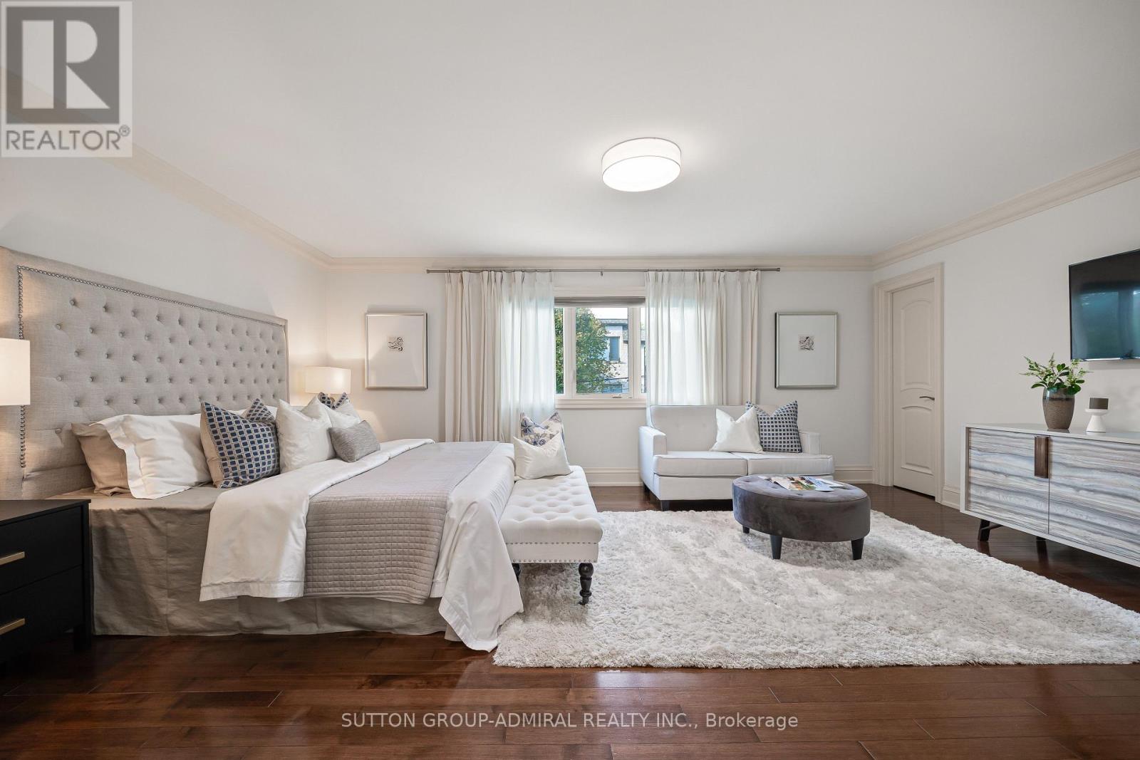 132 YORK MILLS ROAD - Image 22