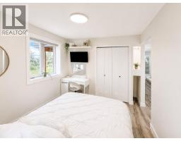 1922 Glen Gary Drive, Kamloops, BC V2E1R4 Photo 24