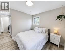 1922 Glen Gary Drive, Kamloops, BC V2E1R4 Photo 28