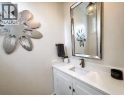 1922 Glen Gary Drive, Kamloops, BC V2E1R4 Photo 30