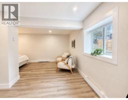 1922 Glen Gary Drive, Kamloops, BC V2E1R4 Photo 34