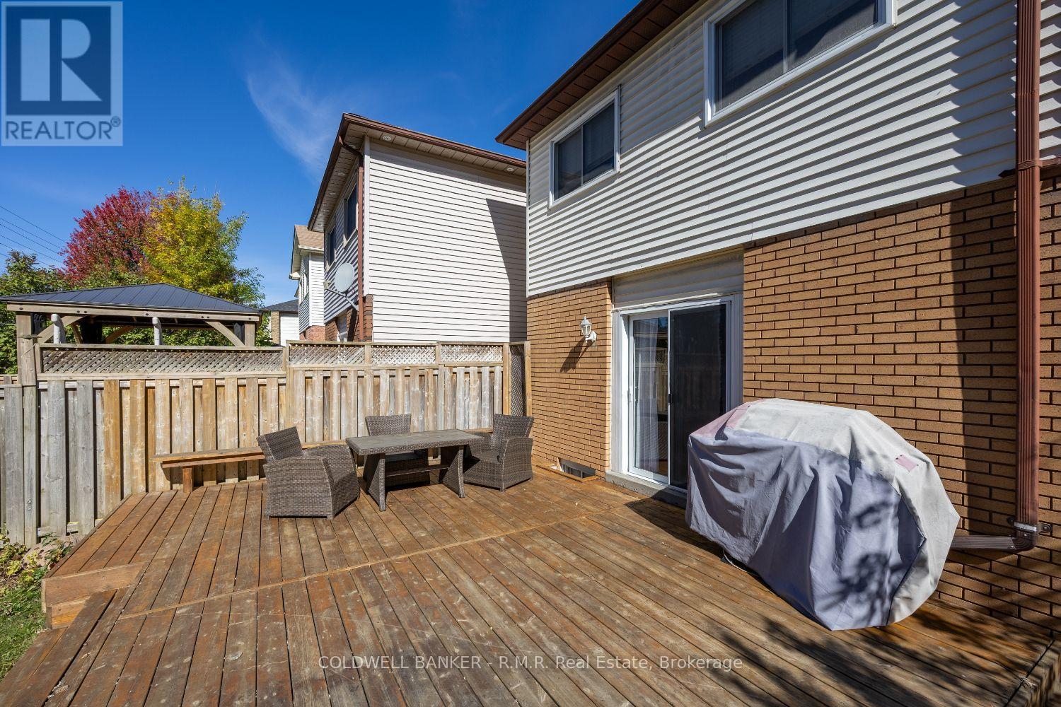 385 Trailridge Crescent, Oshawa, ON photo 22