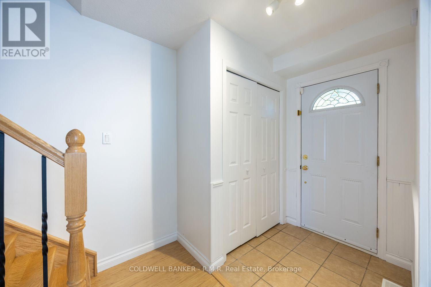 385 Trailridge Crescent, Oshawa, ON photo 5