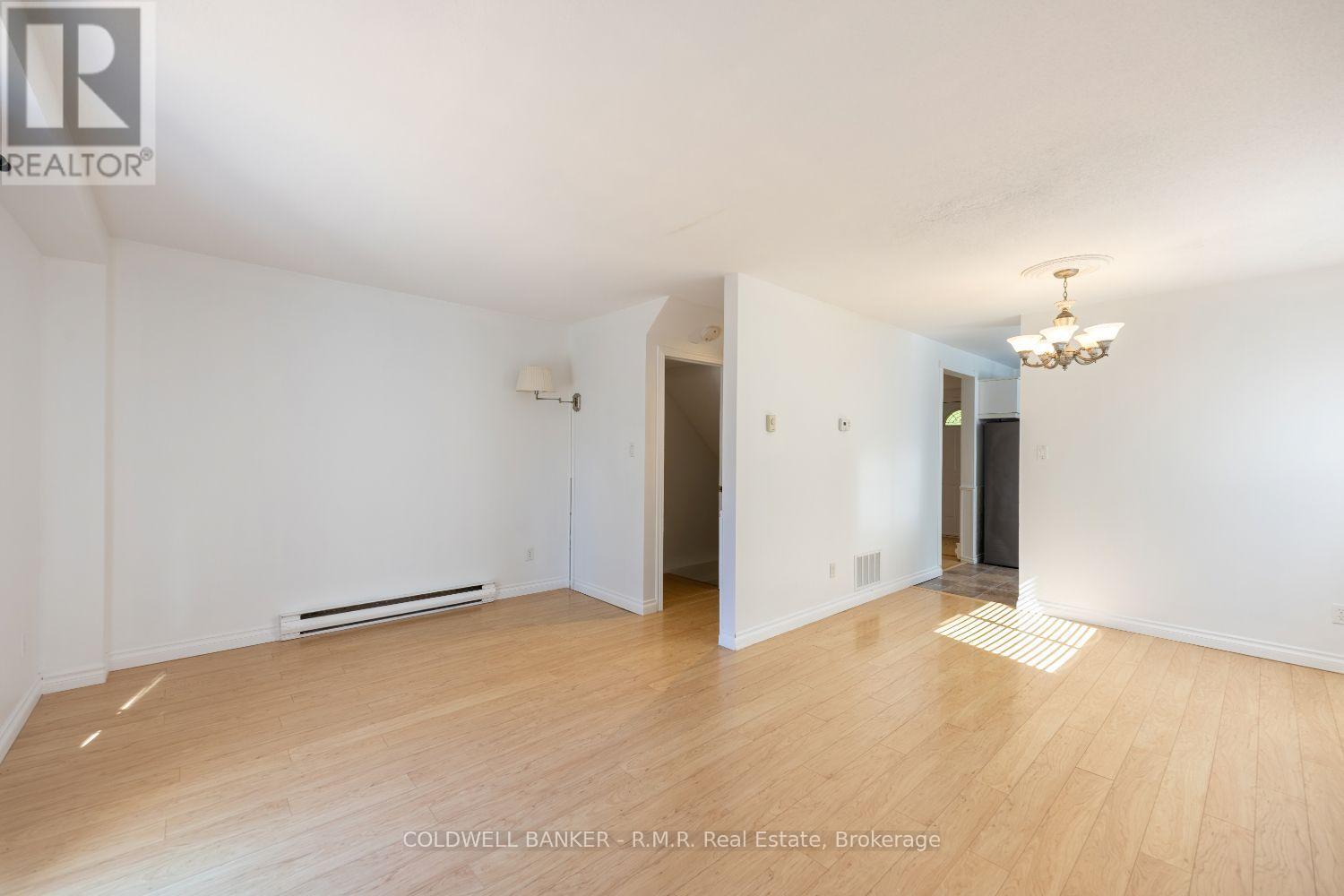 385 Trailridge Crescent, Oshawa, ON photo 9