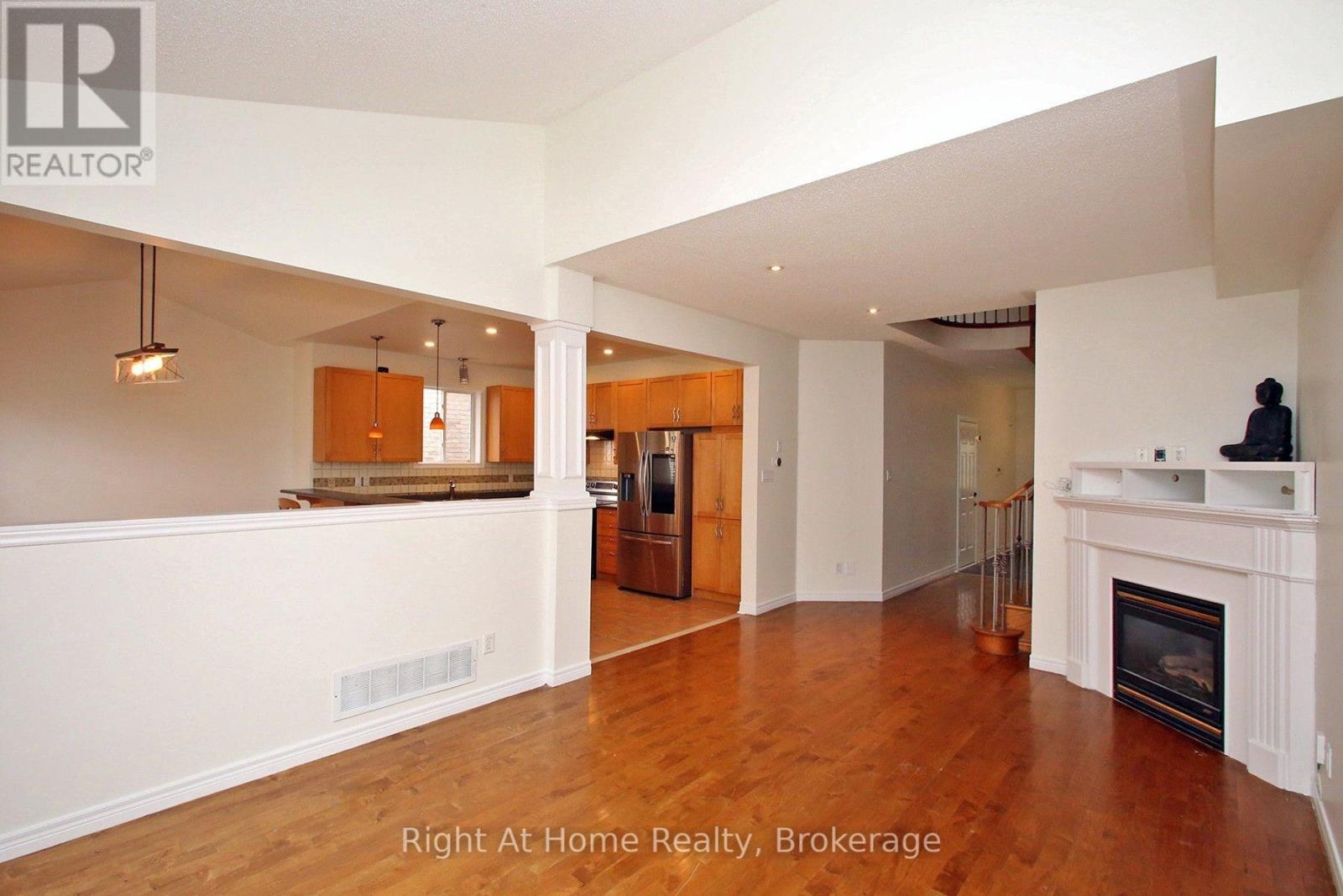 UPPER - 181 FAIRLANE CRESCENT, Vaughan (Vellore Village) — photo 10