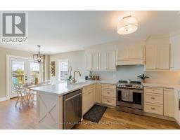 Bedroom 3 - 688 Trailview Drive, Peterborough, ON K9J8P1 Photo 17