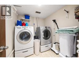 109 Boyce Street, Red Deer, AB T4R1P2 Photo 19