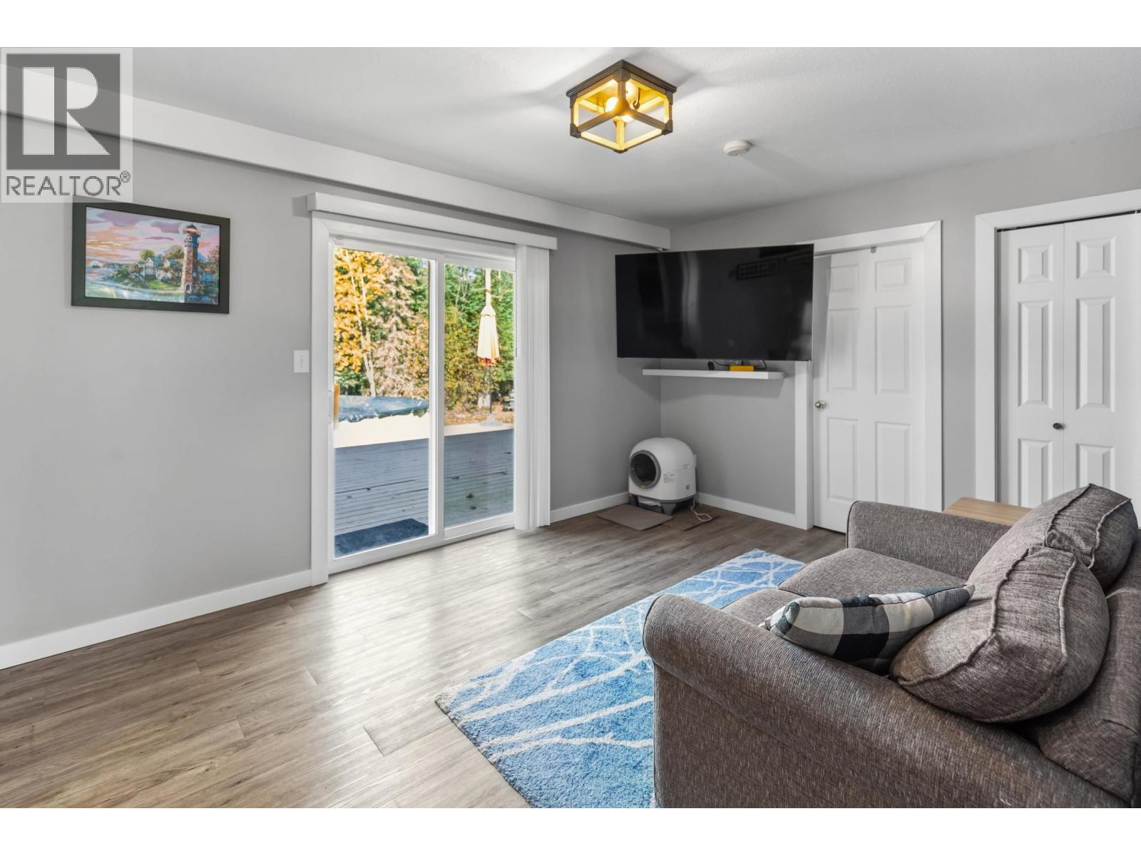 6270 DAVE ROAD - 20