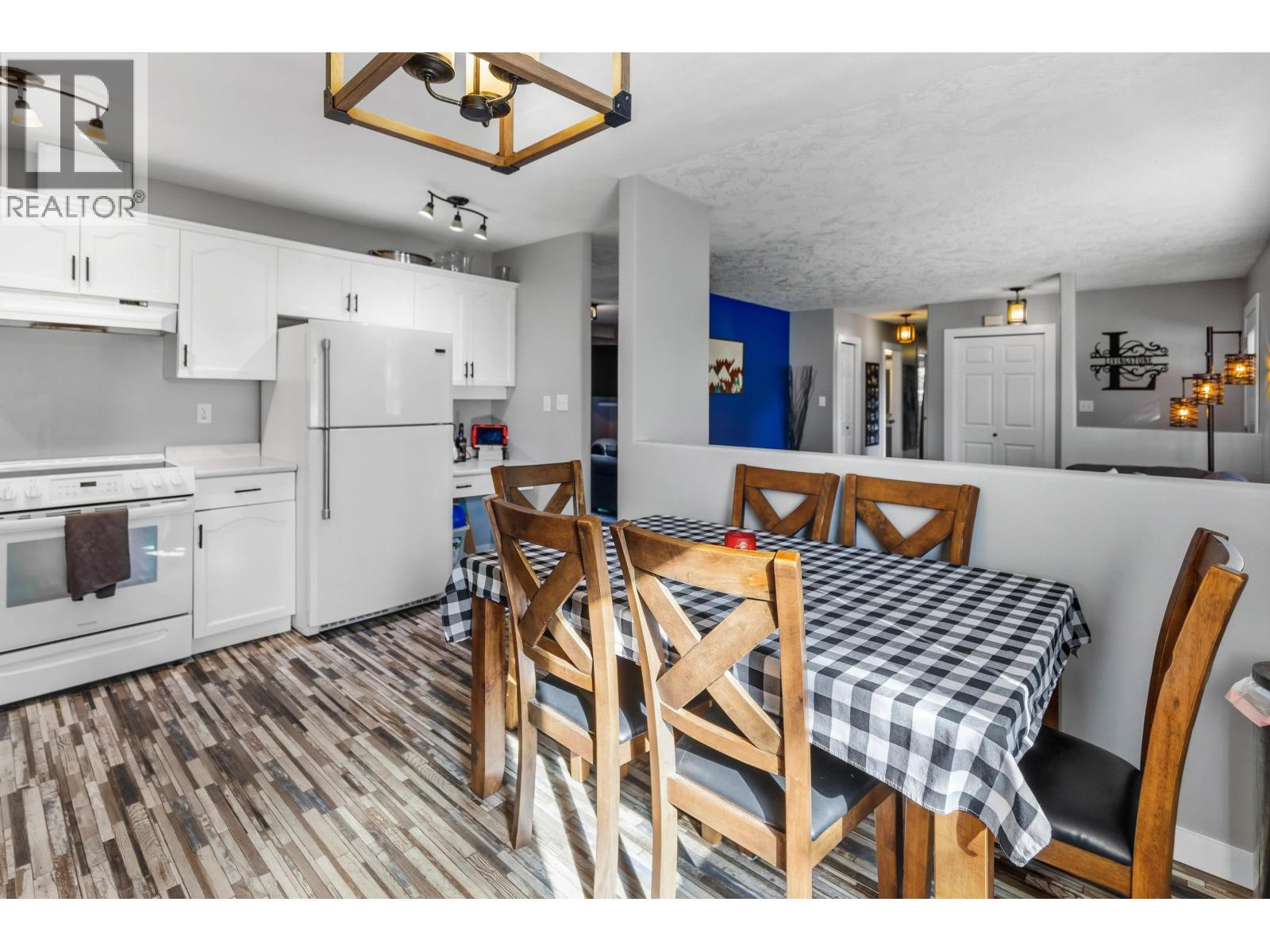 6270 DAVE ROAD - 10