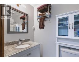 5470 Greenard St, Port Alberni, BC V9Y6T8 Photo 23