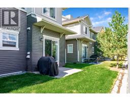 652 Skyview Ranch Grove NE - photo 17