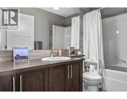 652 Skyview Ranch Grove NE - photo 11