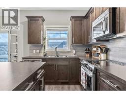 652 Skyview Ranch Grove NE - photo 19