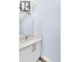 4pc Bathroom - 380 Taradale Drive Ne, Calgary, AB T3J4S2 Photo 10