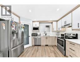 Kitchen - 380 Taradale Drive Ne, Calgary, AB T3J4S2 Photo 6