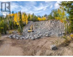 6105 Little Fort 24 Highway, Lone Butte, BC V0K1X0 Photo 37