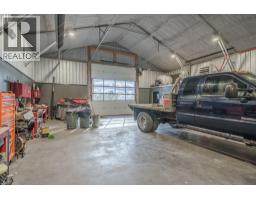 6105 Little Fort 24 Highway, Lone Butte, BC V0K1X0 Photo 6