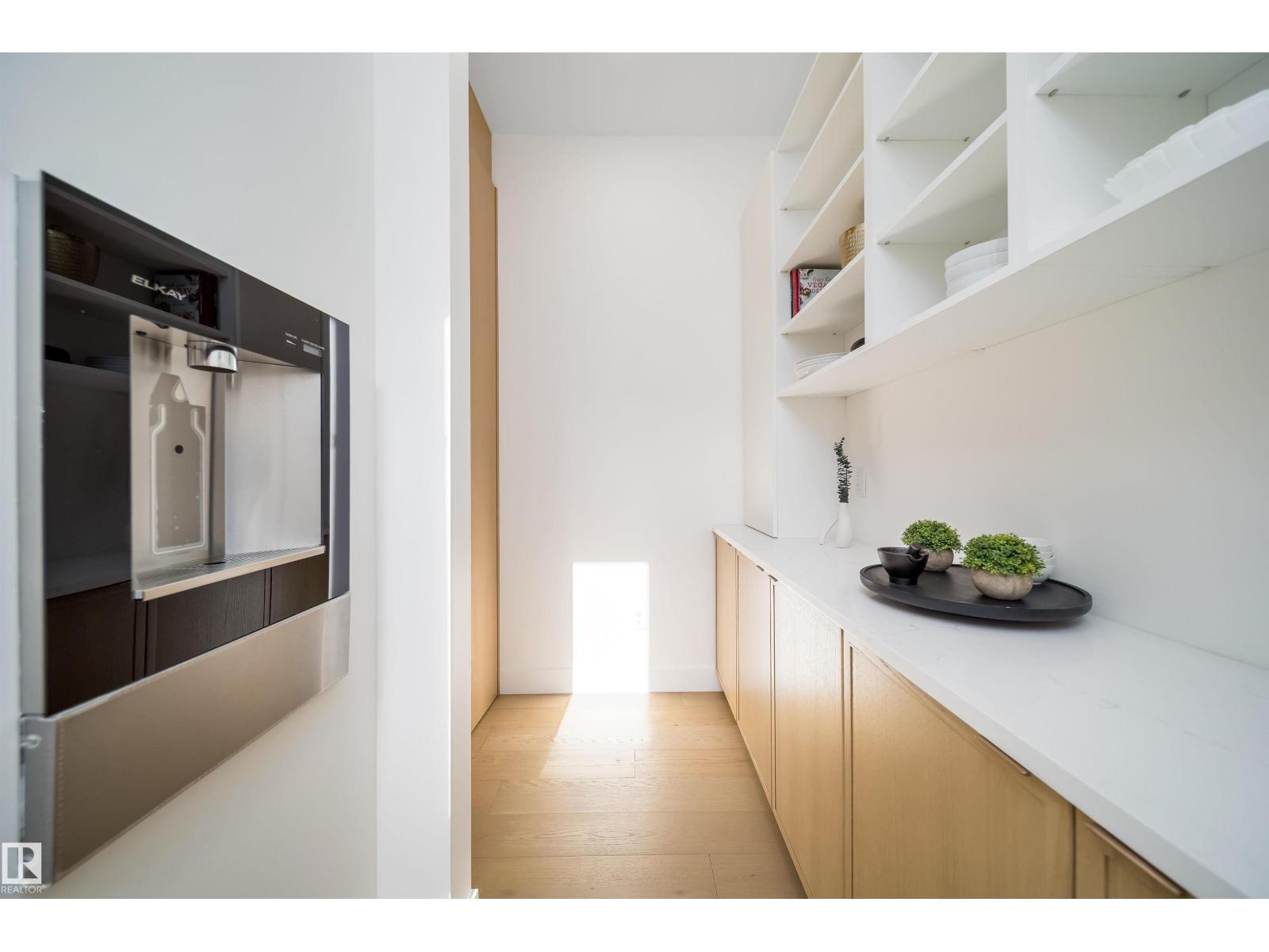 10414 134 ST NW - 38
