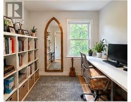 119 Glenvale Boulevard, Toronto, ON M4G2W1 Photo 12