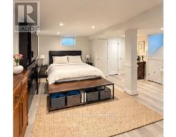 119 Glenvale Boulevard, Toronto, ON M4G2W1 Photo 13