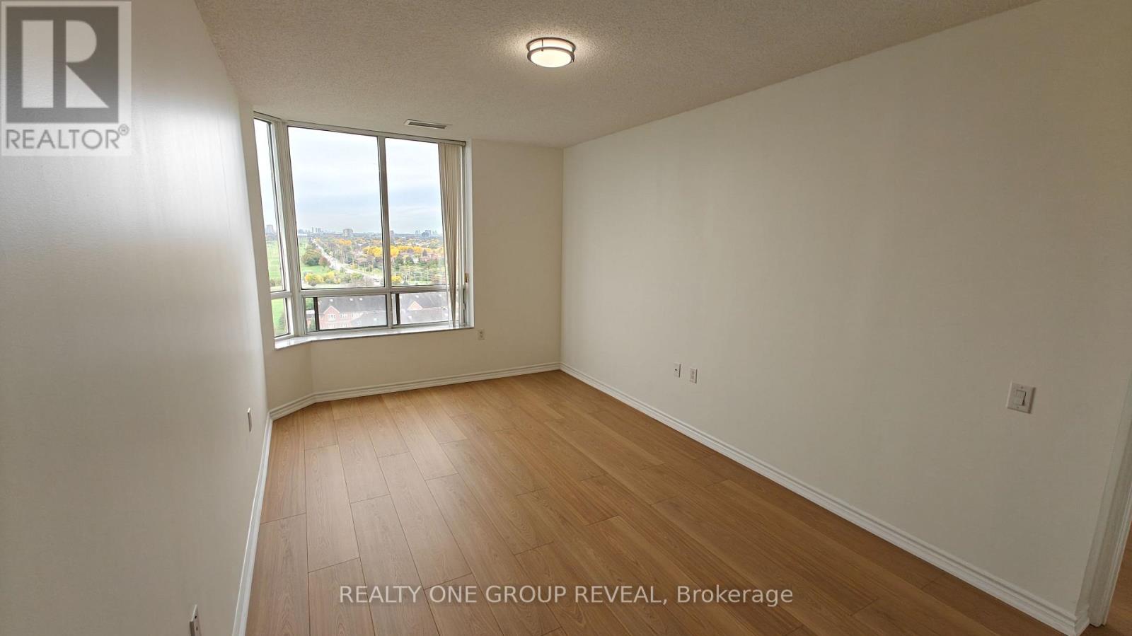 #PH10 3088 KENNEDY ROAD - 19