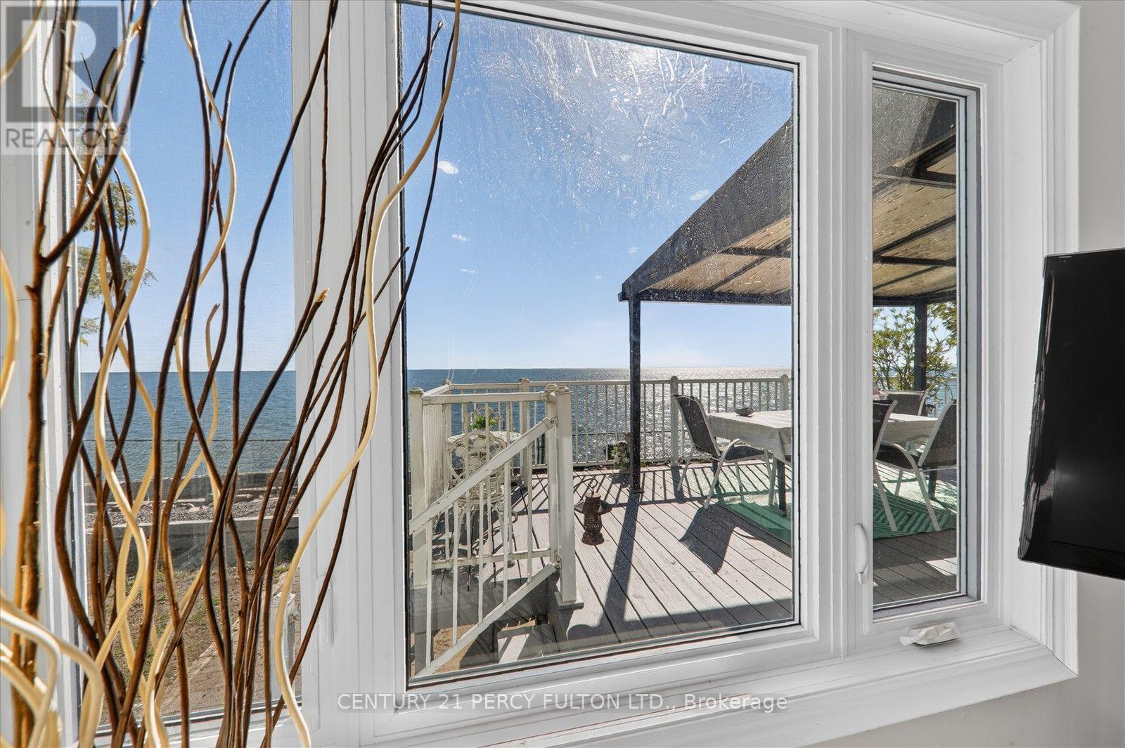 135 Cedar Crest Beach Road, Clarington, ON photo 27