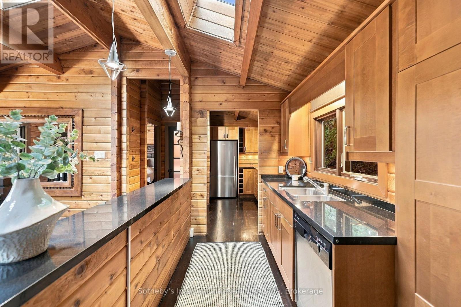 146 CHAMONIX CRESCENT - Image 20