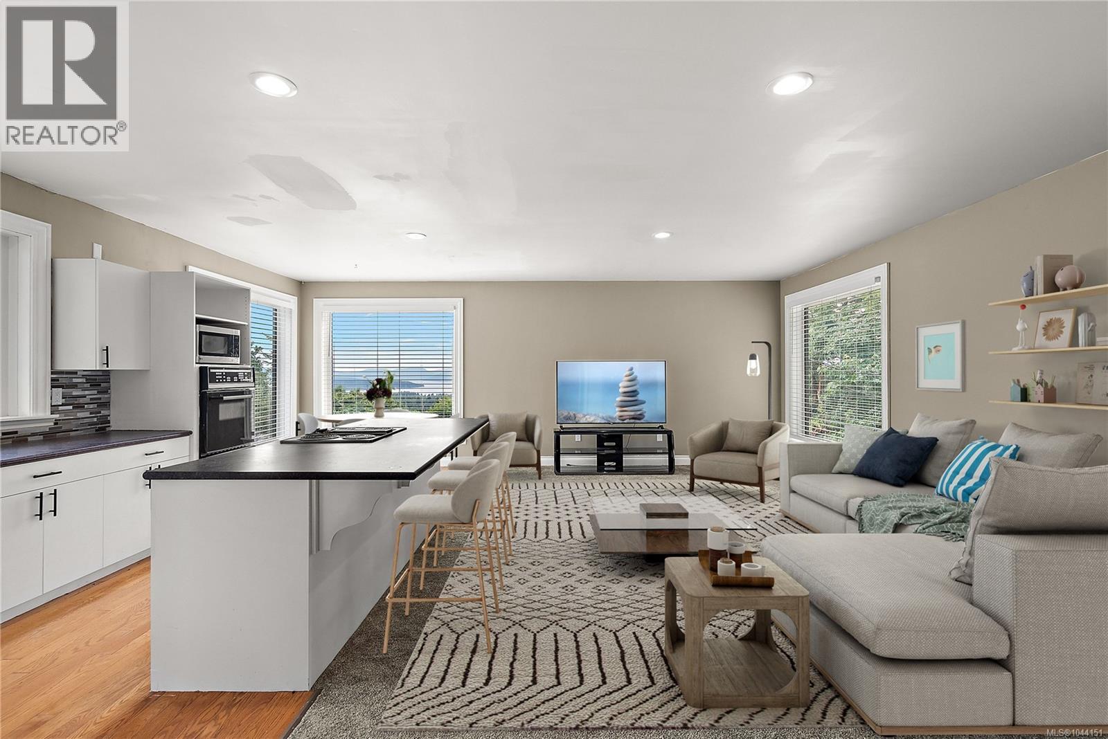 11295 Acorn Pl, North Saanich