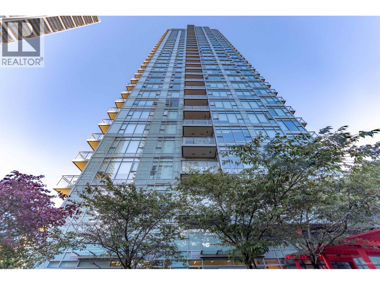 3606 4688 KINGSWAY, Burnaby - Image 1