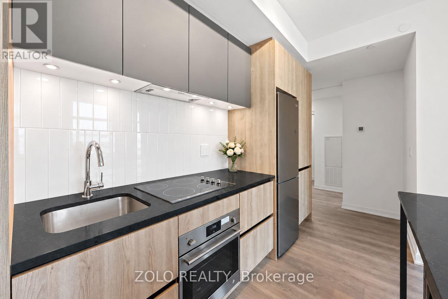 1324 - 7950 BATHURST STREET, Vaughan (Beverley Glen) — photo 7