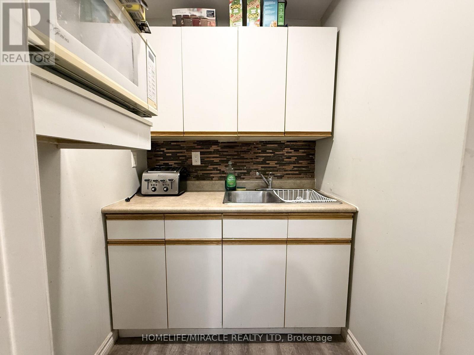 25 - 40 PIPPIN ROAD, Vaughan (Concord) — photo 5