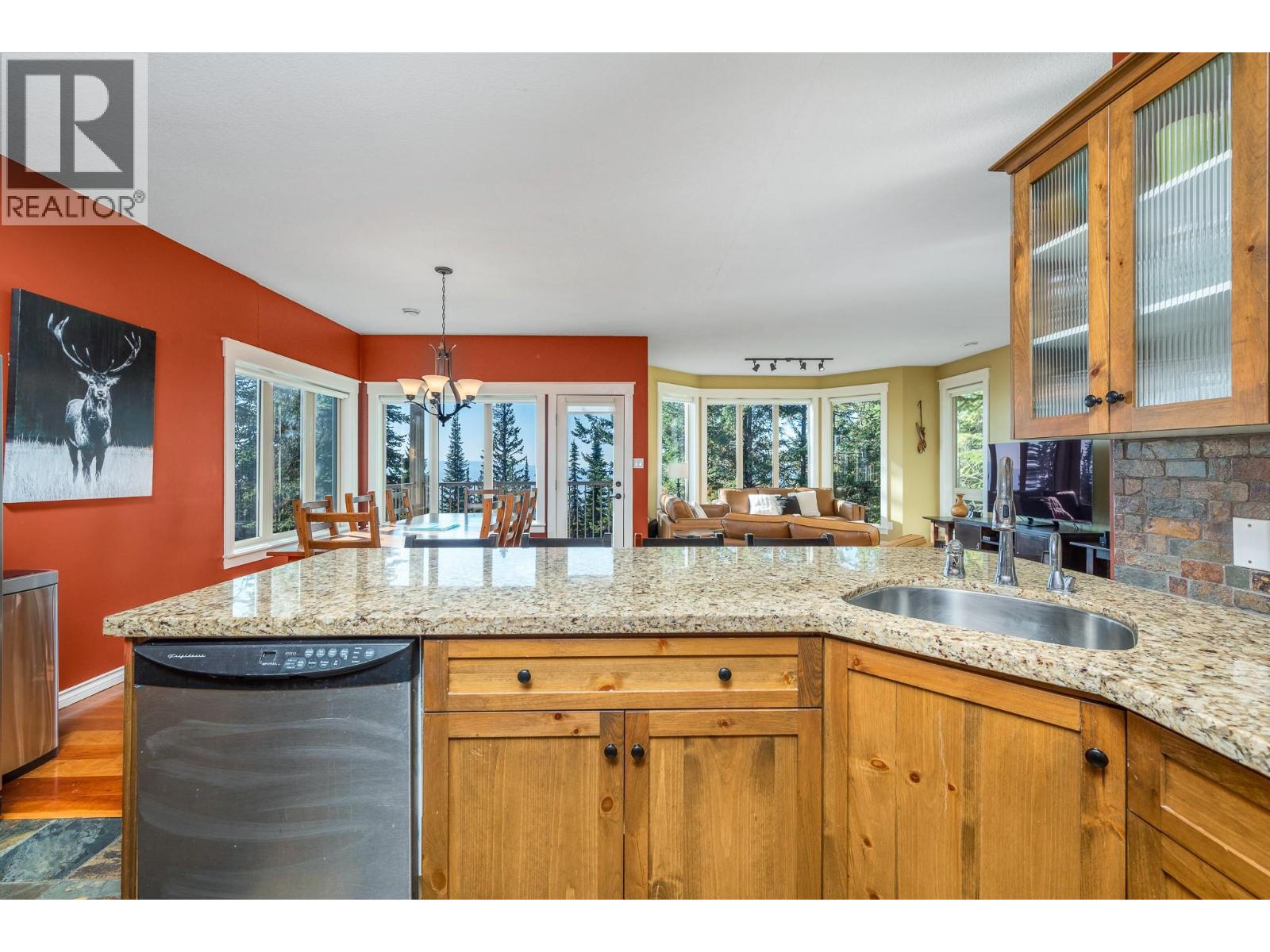 720 Monashee Court, Silver Star