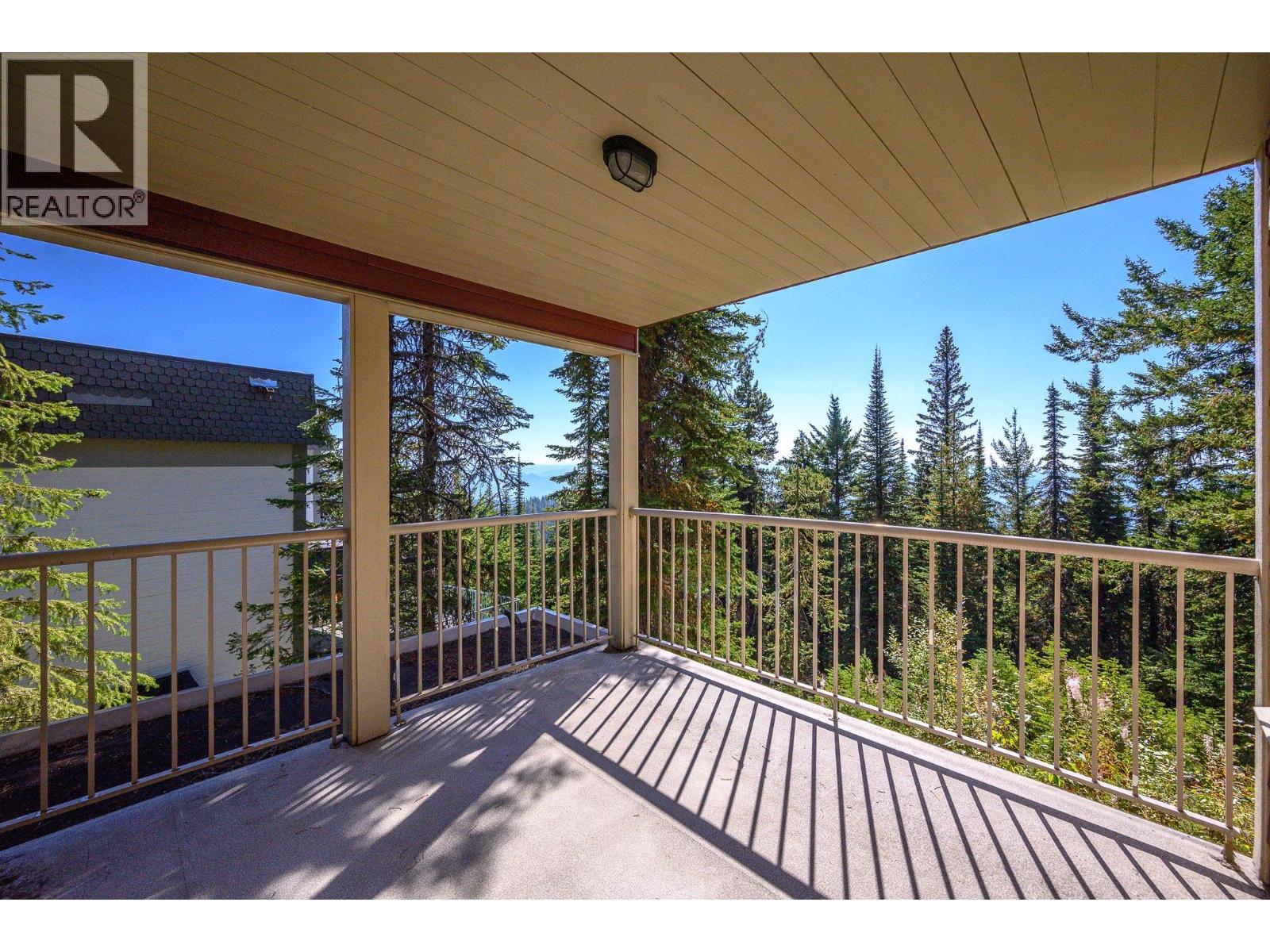 720 Monashee Court, Silver Star