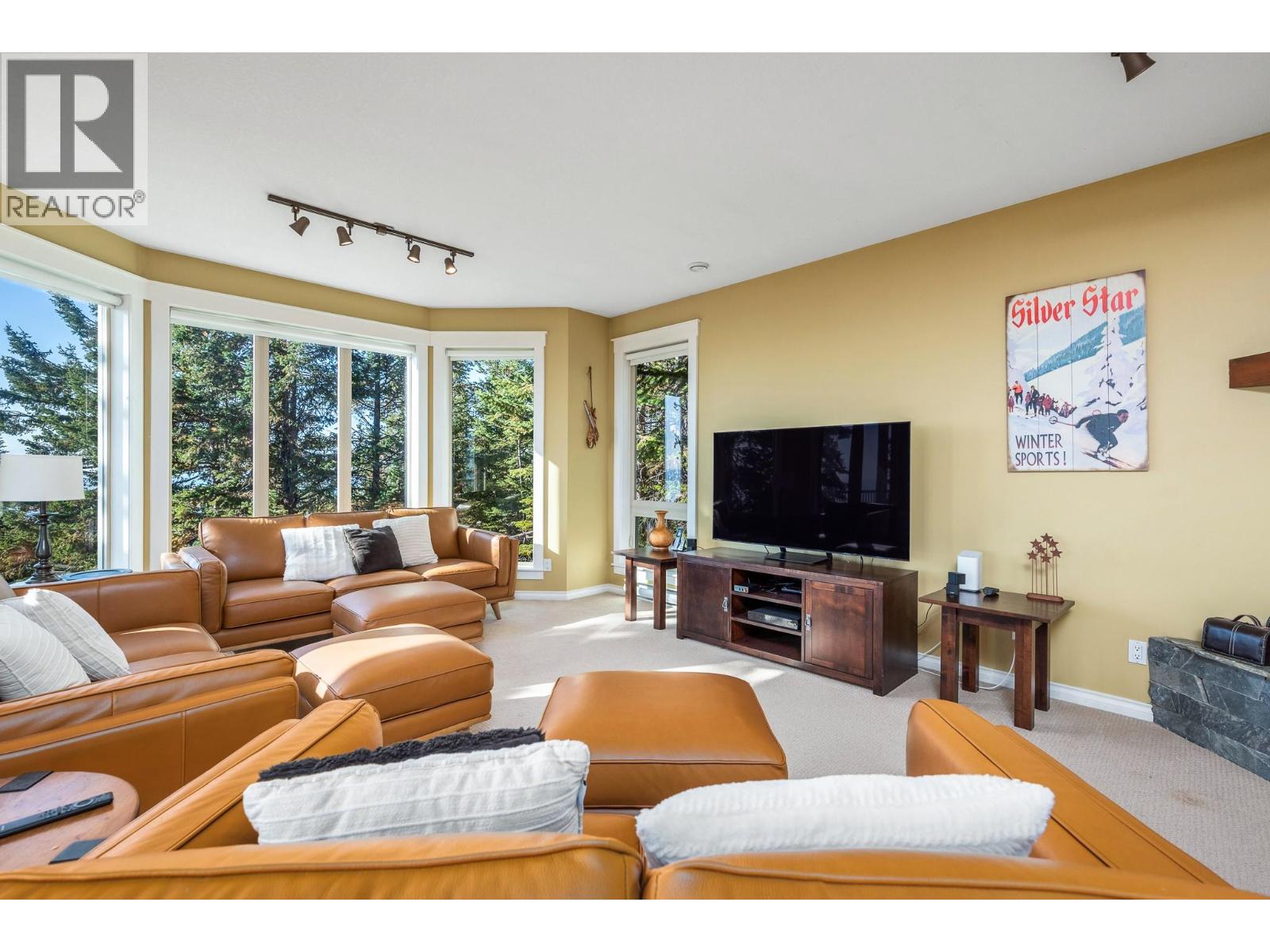 720 Monashee Court, Silver Star