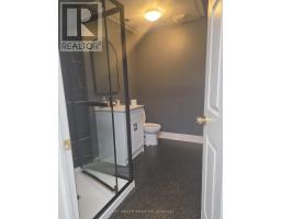 B - 23 Strathearn Avenue, Brampton, ON L6T4P1 Photo 10