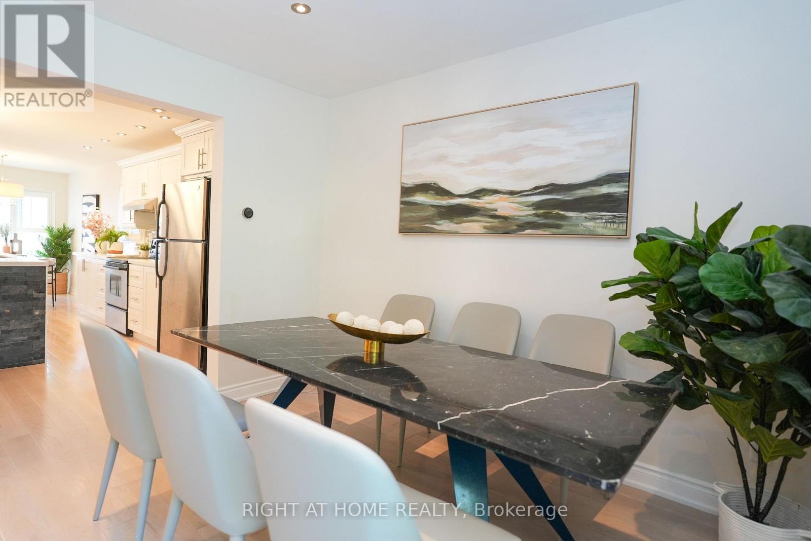 2038 Chrisdon Road, Burlington, ON photo 14