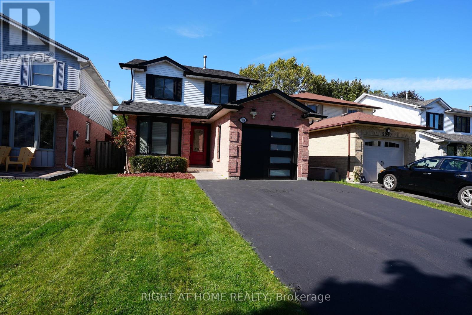 2038 Chrisdon Road, Burlington, ON photo 2