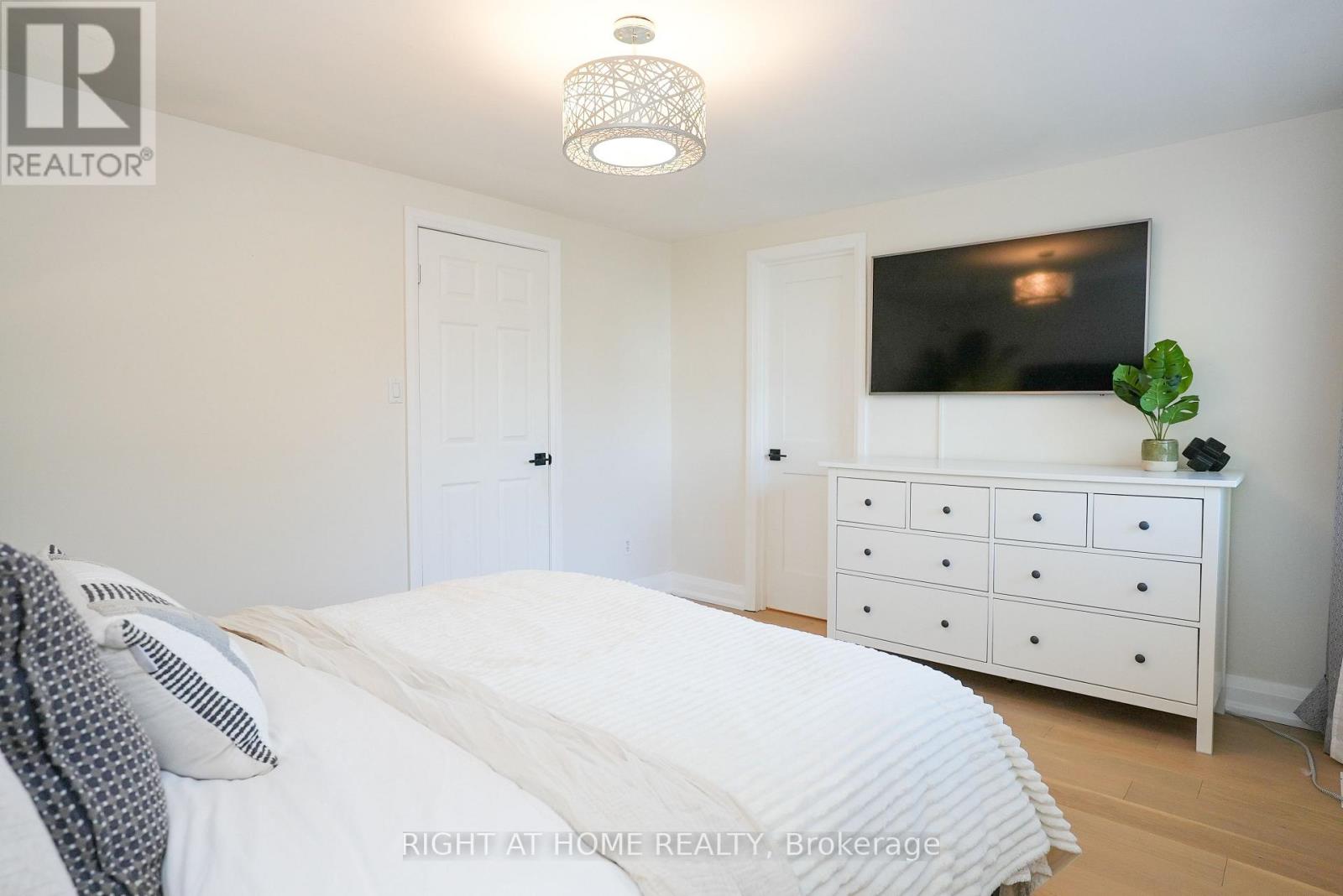 2038 Chrisdon Road, Burlington, ON photo 28