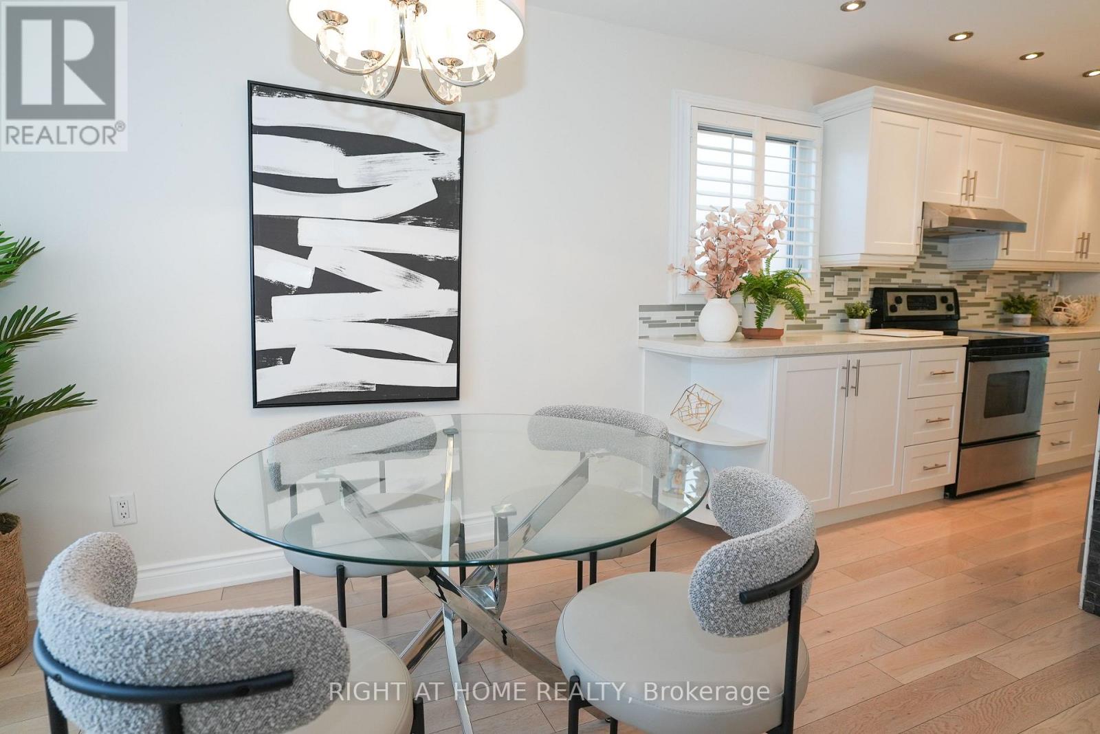 2038 Chrisdon Road, Burlington, ON photo 5