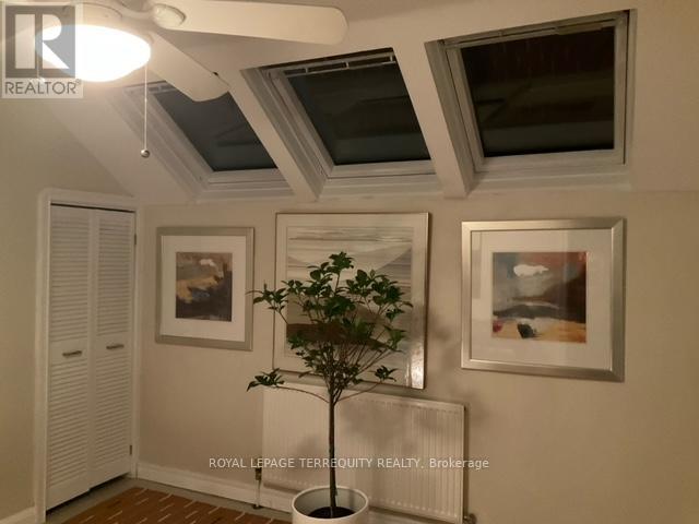 14 Humbercrest Boulevard, Toronto, ON photo 21