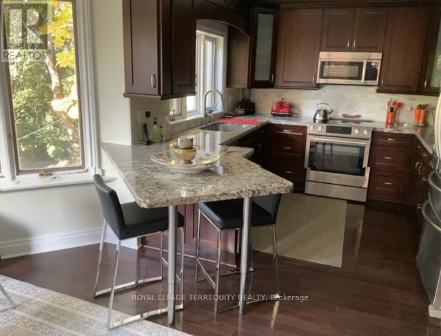 14 HUMBERCREST BOULEVARD - 7