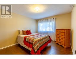 73 King Street, Yarmouth, NS B5A2Y2 Photo 23