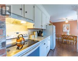 Primary Bedroom - 73 King Street, Yarmouth, NS B5A2Y2 Photo 6