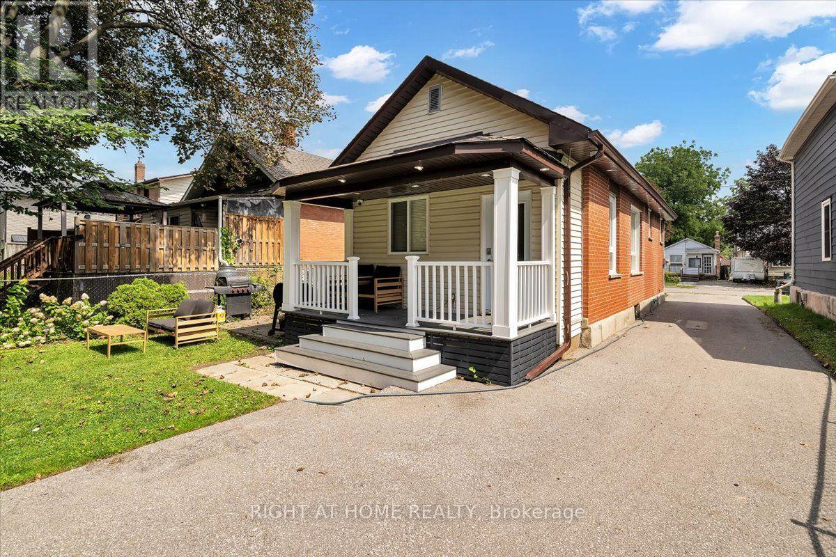 176 Burk Street, Oshawa, ON photo 38