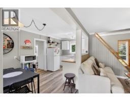 1981 Dzini Rd, Black Creek, BC V9J1H1 Photo 31