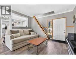 1981 Dzini Rd, Black Creek, BC V9J1H1 Photo 33