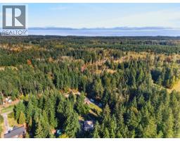 1981 Dzini Rd, Black Creek, BC V9J1H1 Photo 40