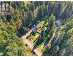 1981 Dzini Rd, Black Creek, BC V9J1H1 Photo 42
