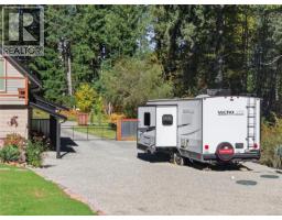 1981 Dzini Rd, Black Creek, BC V9J1H1 Photo 57